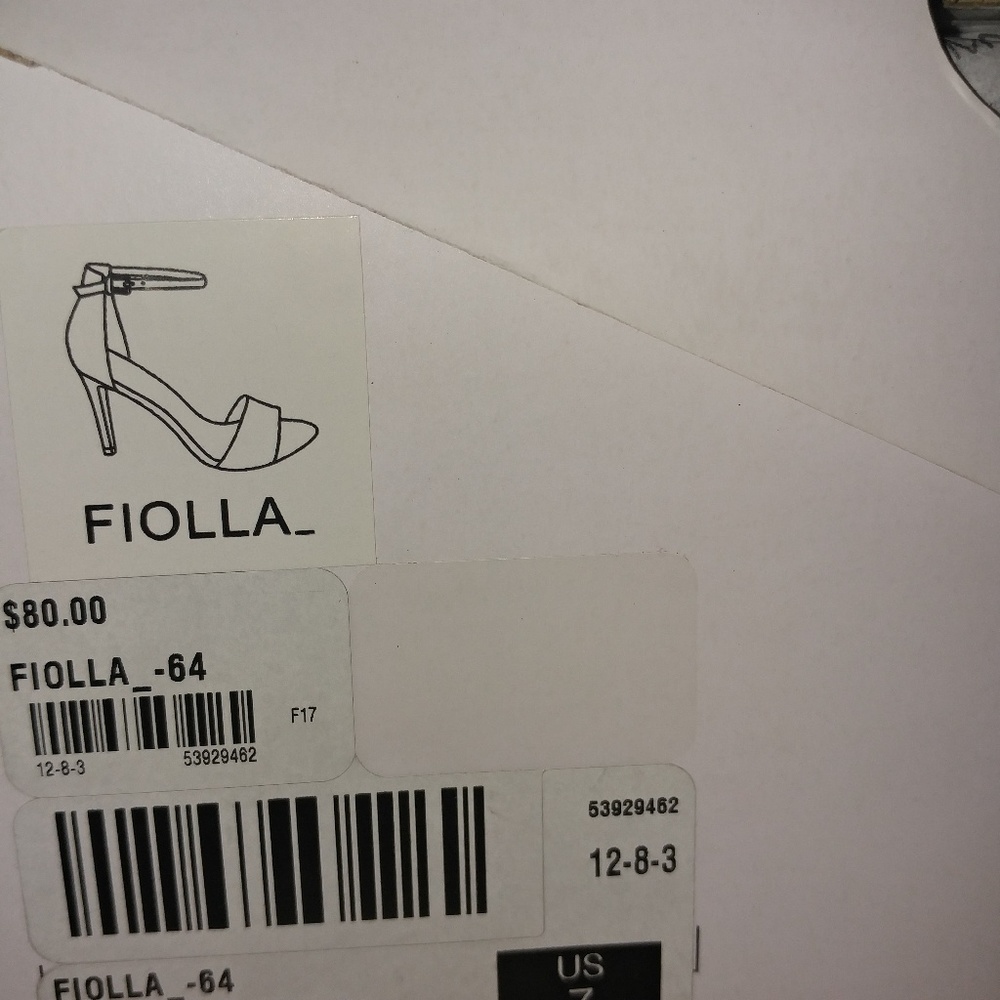 Shoes - Picture 8 of 8